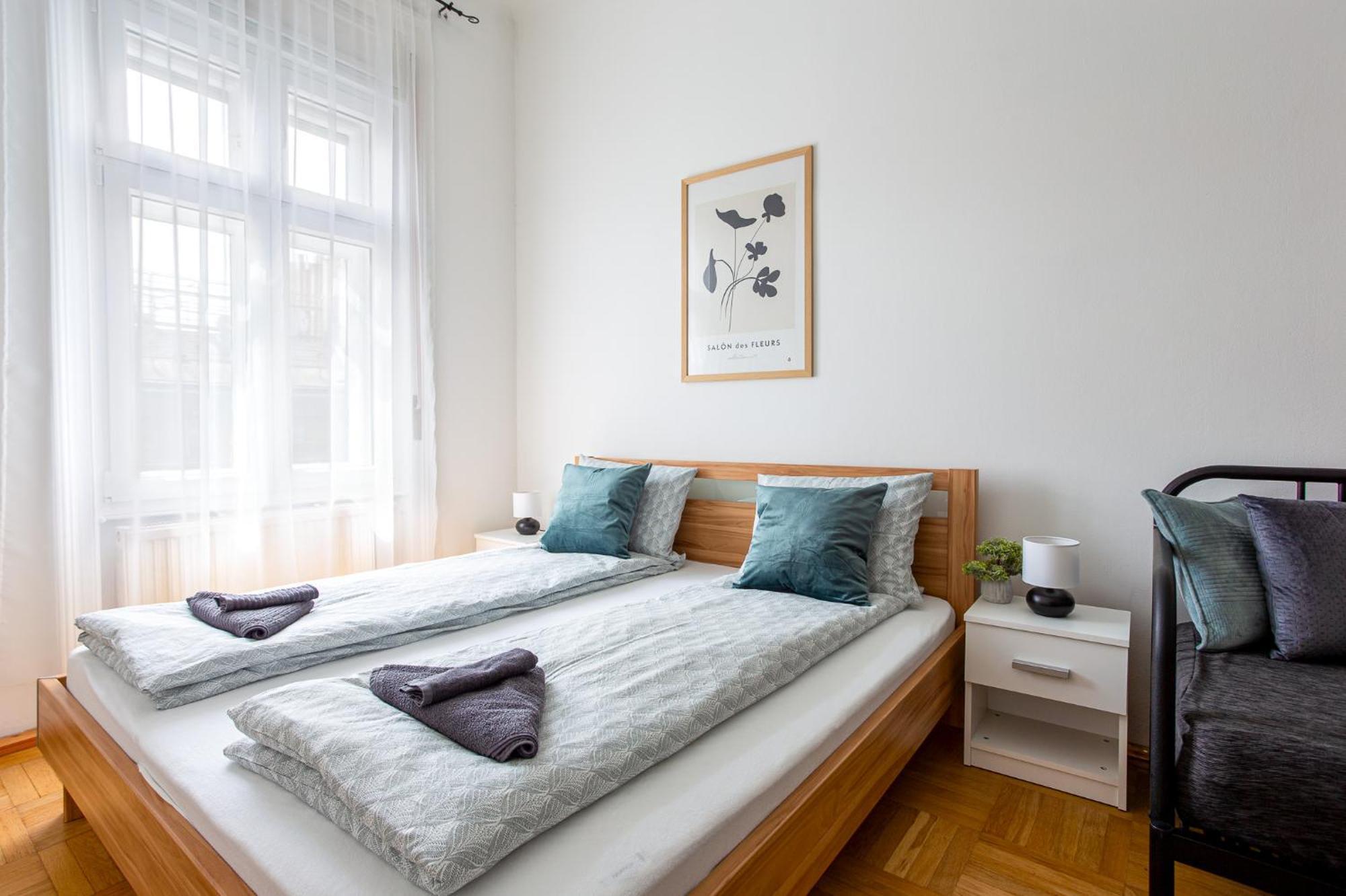 Urania Apartments Budapest Ngoại thất bức ảnh